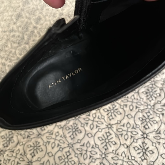 Ann Taylor ankle boots - Picture 3 of 6